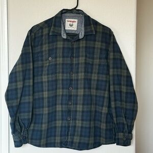 wrangler long sleeve button down flannel size Large